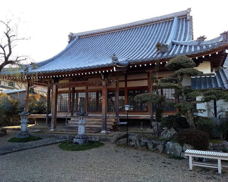 浄徳寺の本堂
